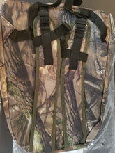 Load image into Gallery viewer, Bird &amp; Buck Deep Woods Daypack
